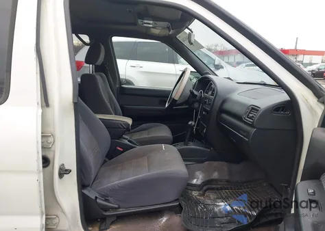 2002 Nissan Pathfinder Se z USA, uszkodzony, nr VIN JN8DR09Y72W702014